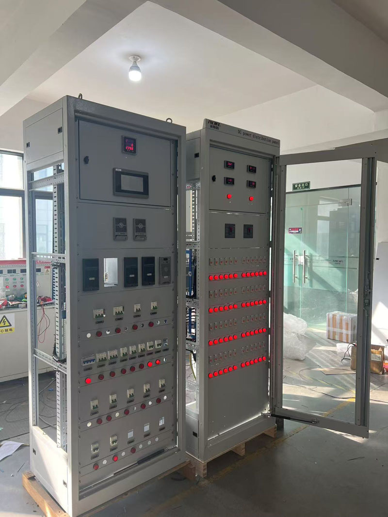 Funciones principales del panel alimentador de 48 V CC.